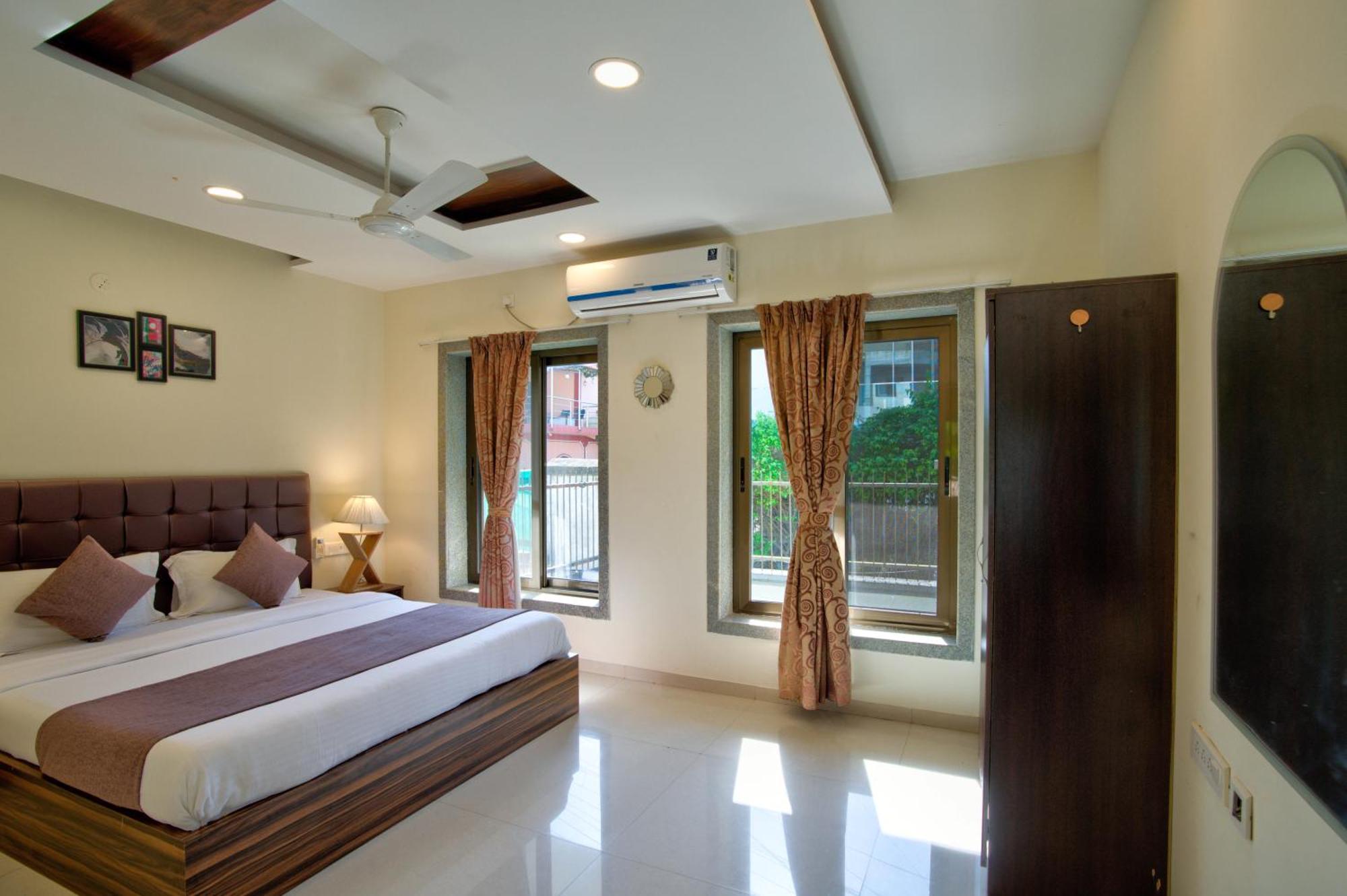 Luxury 3bhk By Bluewave Hospitality Villa